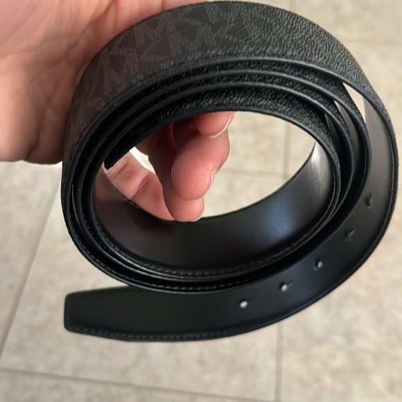 Four-In-One Logo Belt Box Set MICHAEL KORS MENS - Picture 4 of 7